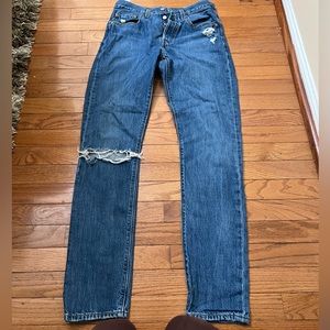 Women’s Levi Jeans